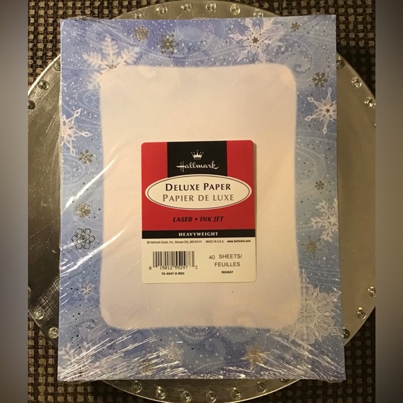 ✨✨ Deluxe Themed Printer Paper Five Piece Bundle ✨✨ - Picture 2 of 6